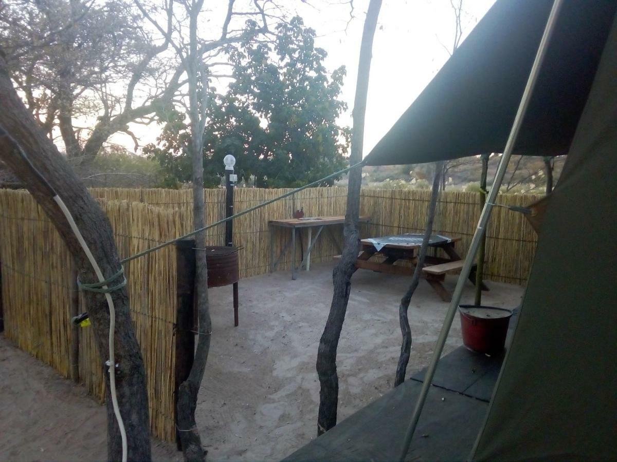 Camp Hogo Kavango Rundu Kültér fotó